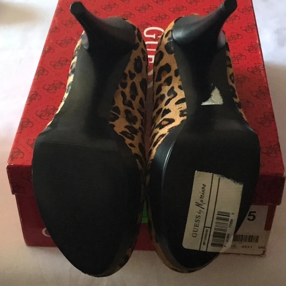 NEW GUESS Adriene - Multi Pony Leopards Pumps SZ 5